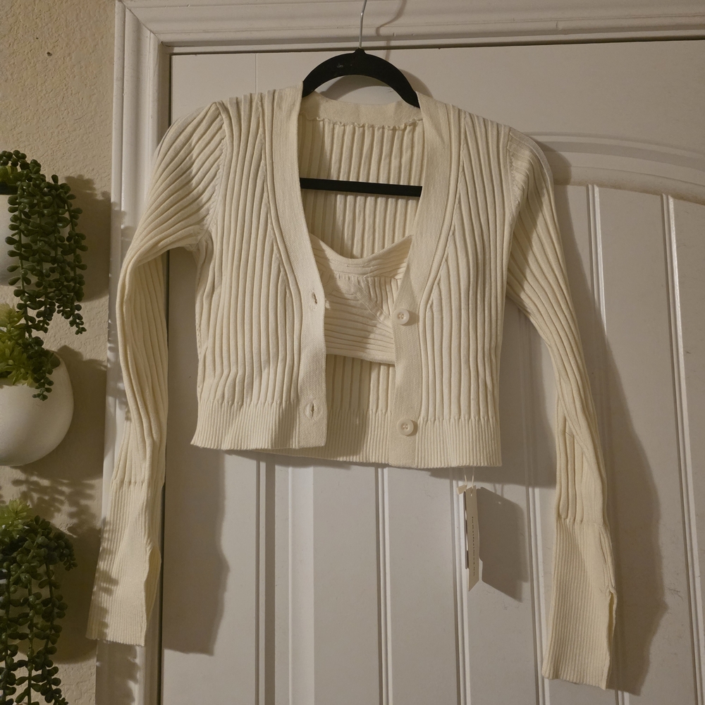 Commense Cream Ribbed Crop Top - Picture 3 of 4
